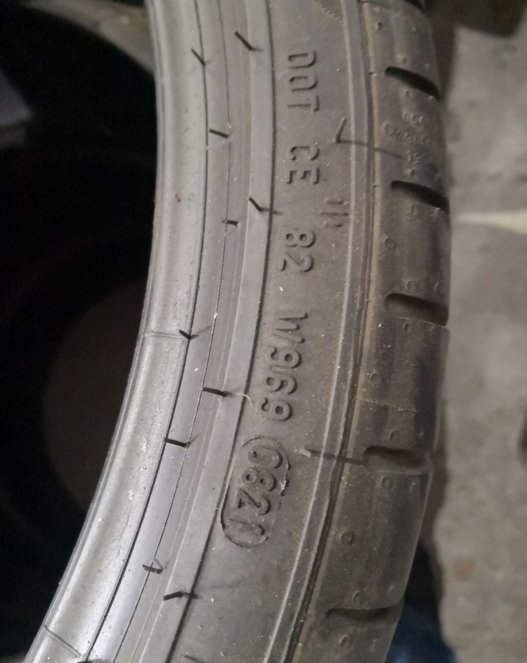 245 35 20 предни 275 30 20 задни гуми спорт пакет Pirelli dot 21