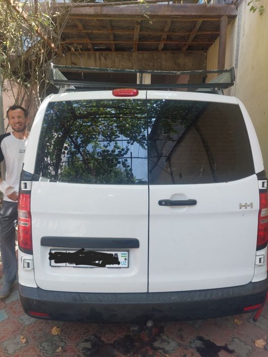 Hyundai Starex H1