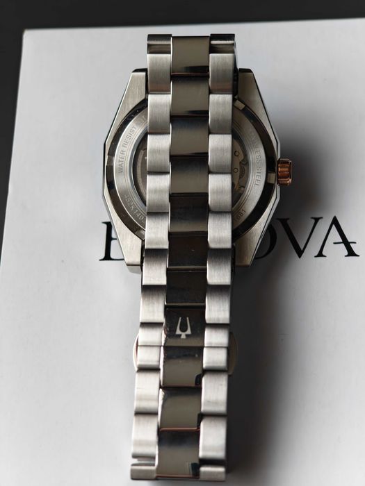 BULOVA Surveyor 98B422