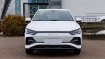 BYD E2 Luxury natariusga tayor