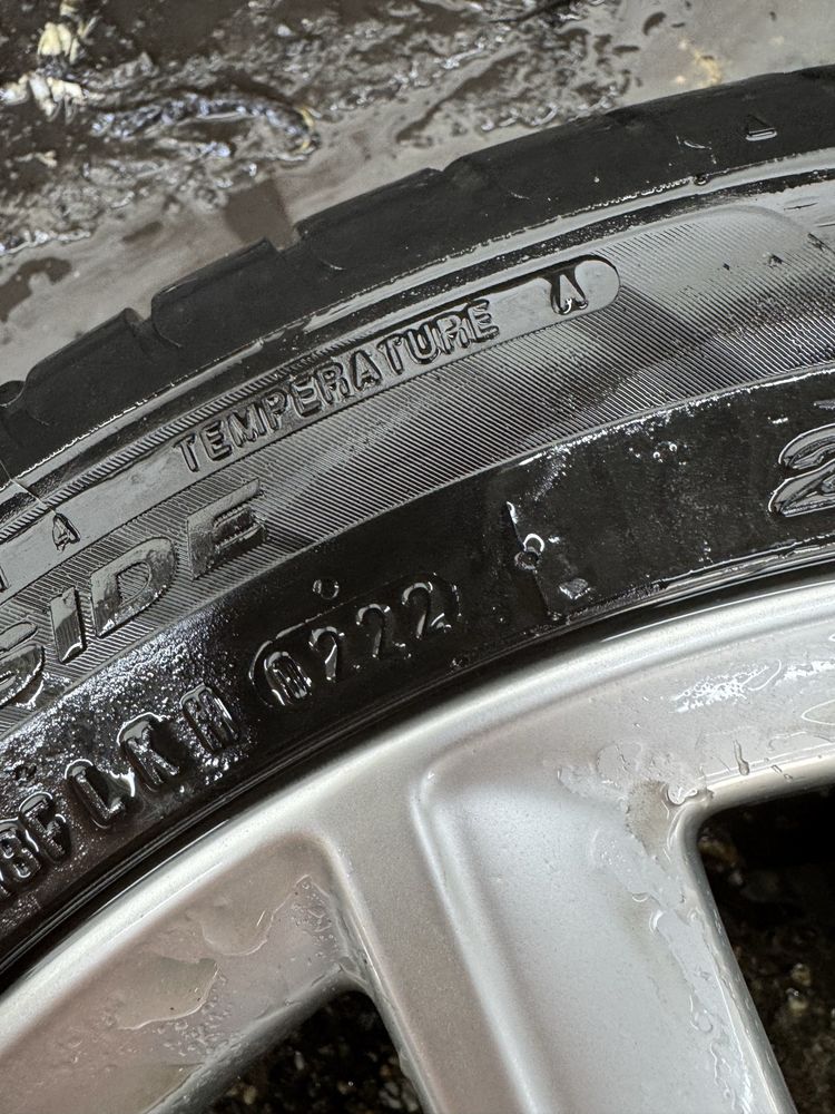 Джанти с Гуми от Audi A3 225/45/17 dot 2022