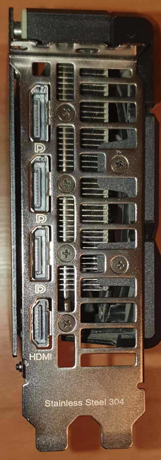 Продавам гаранционна видеокарта Asus Dual GeForce RTX 4060 OC Edition