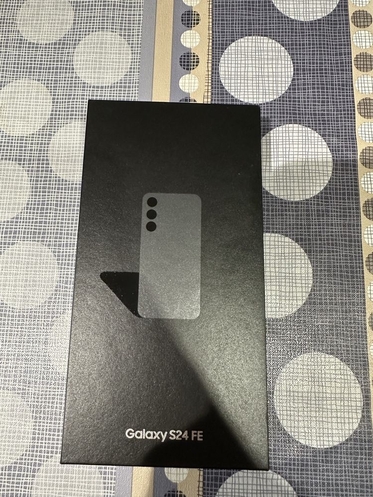 Samsung s24 FE 128 gb