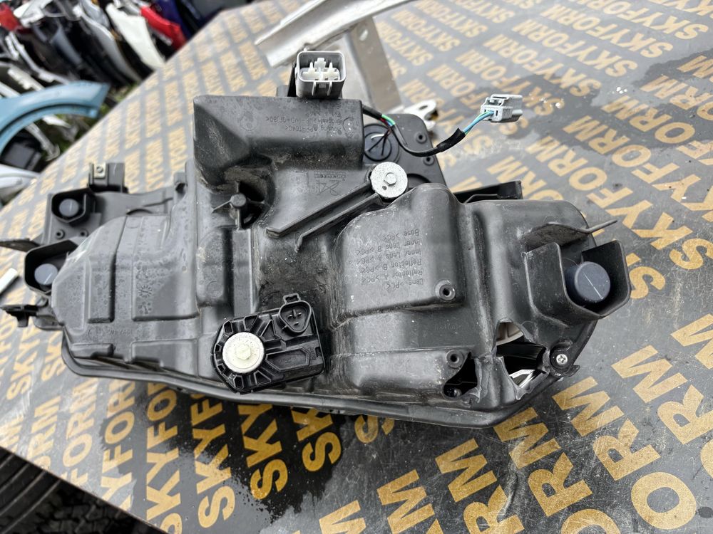 Фар Suzuki Vitara 3 Full Led