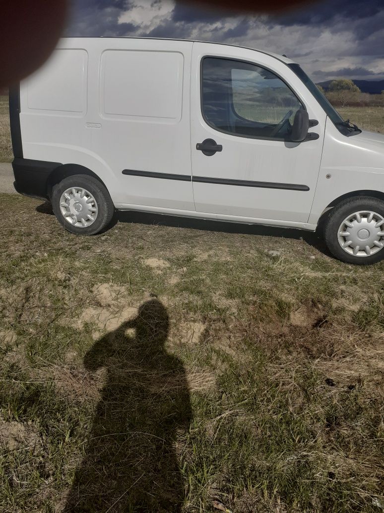 Vănd fiat Doblo Cargo