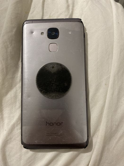 Vand honor P7 lite