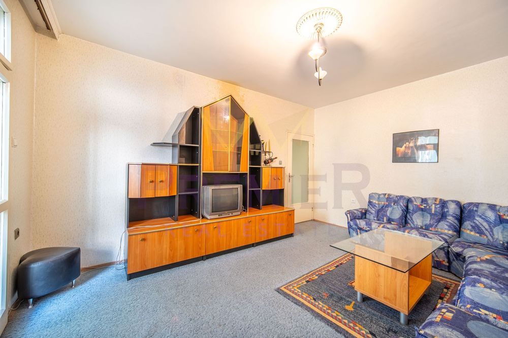 Продава се Четиристаен апартамент в Варна, Лятно кино Тракия - 110 кв.м за 1955 €/кв.м - Снимка #5