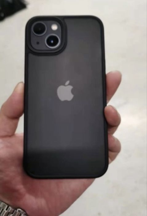 Продам айфон 13