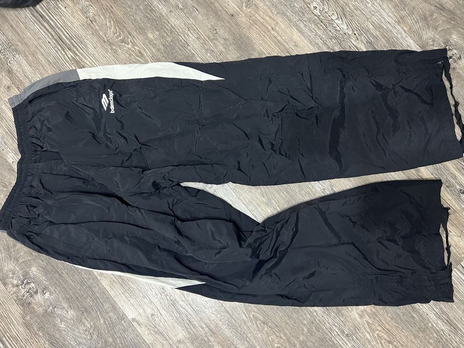 balenciaga wardrobe штаны