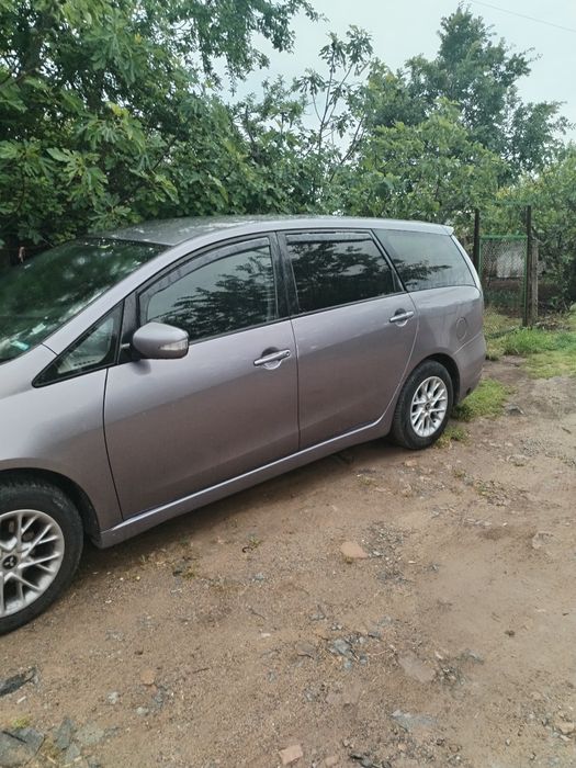 Мицубиши грандис