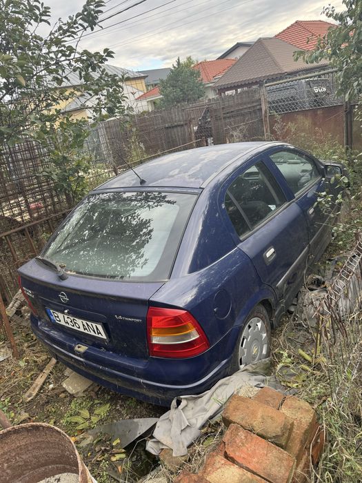 Vând Opel Astra G