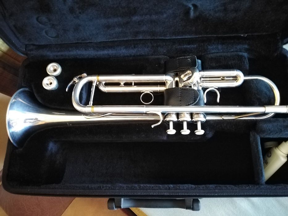 Trompetă Yamaha 4335