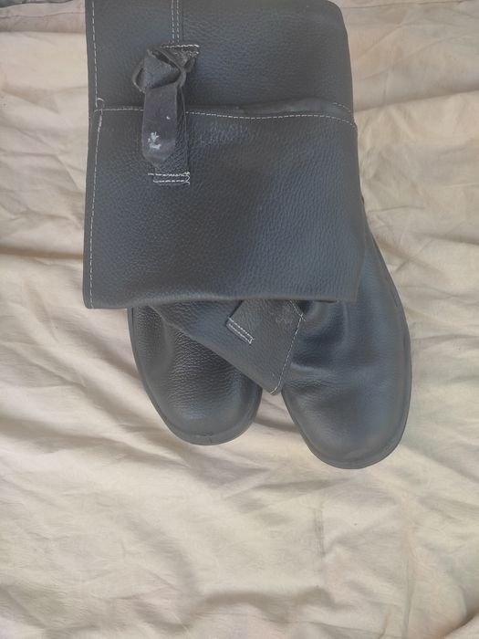 Обувь рабочая сапоги, ботинки.