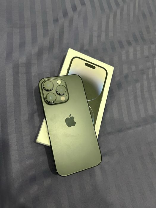 Продам iphone 14 pro,space black