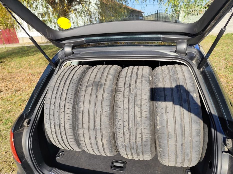 Vând cauciucuri de vară bune pentru sezonul de vară