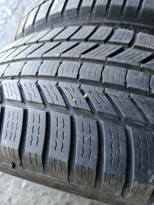 Зимни гуми -2021г.-17цола-215/55-1бр.-85лв."CONTINENTAL"