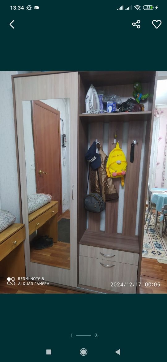 Прихожий шкаф продам