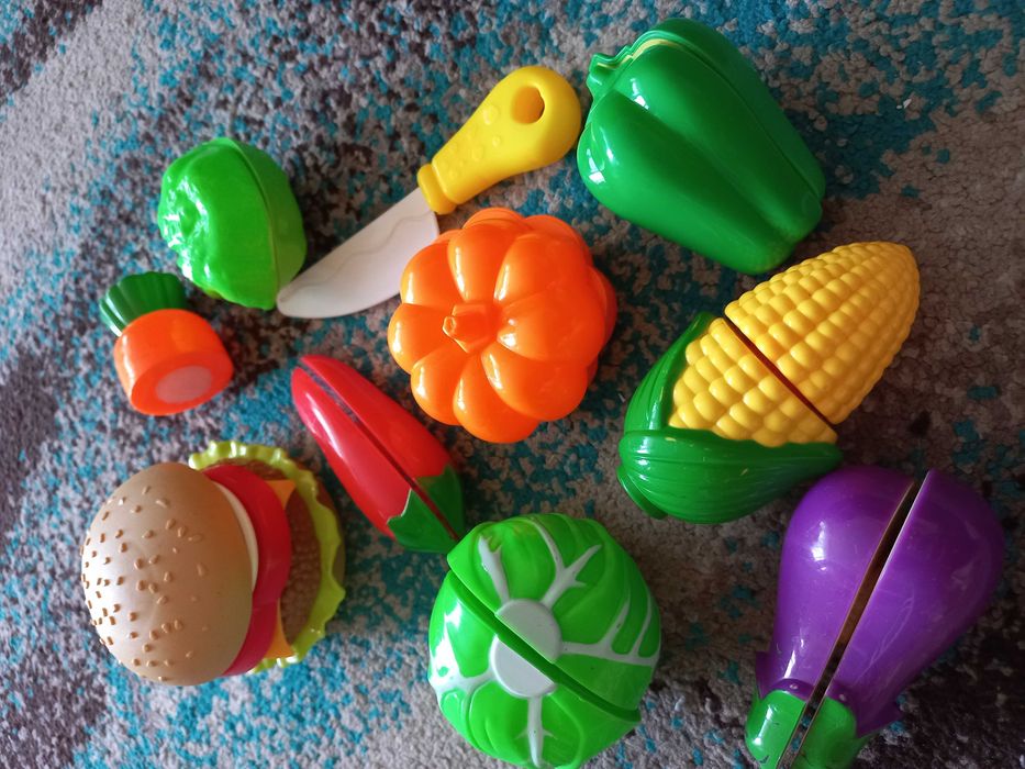 Бебешки играчки Fisher price, Brio и други