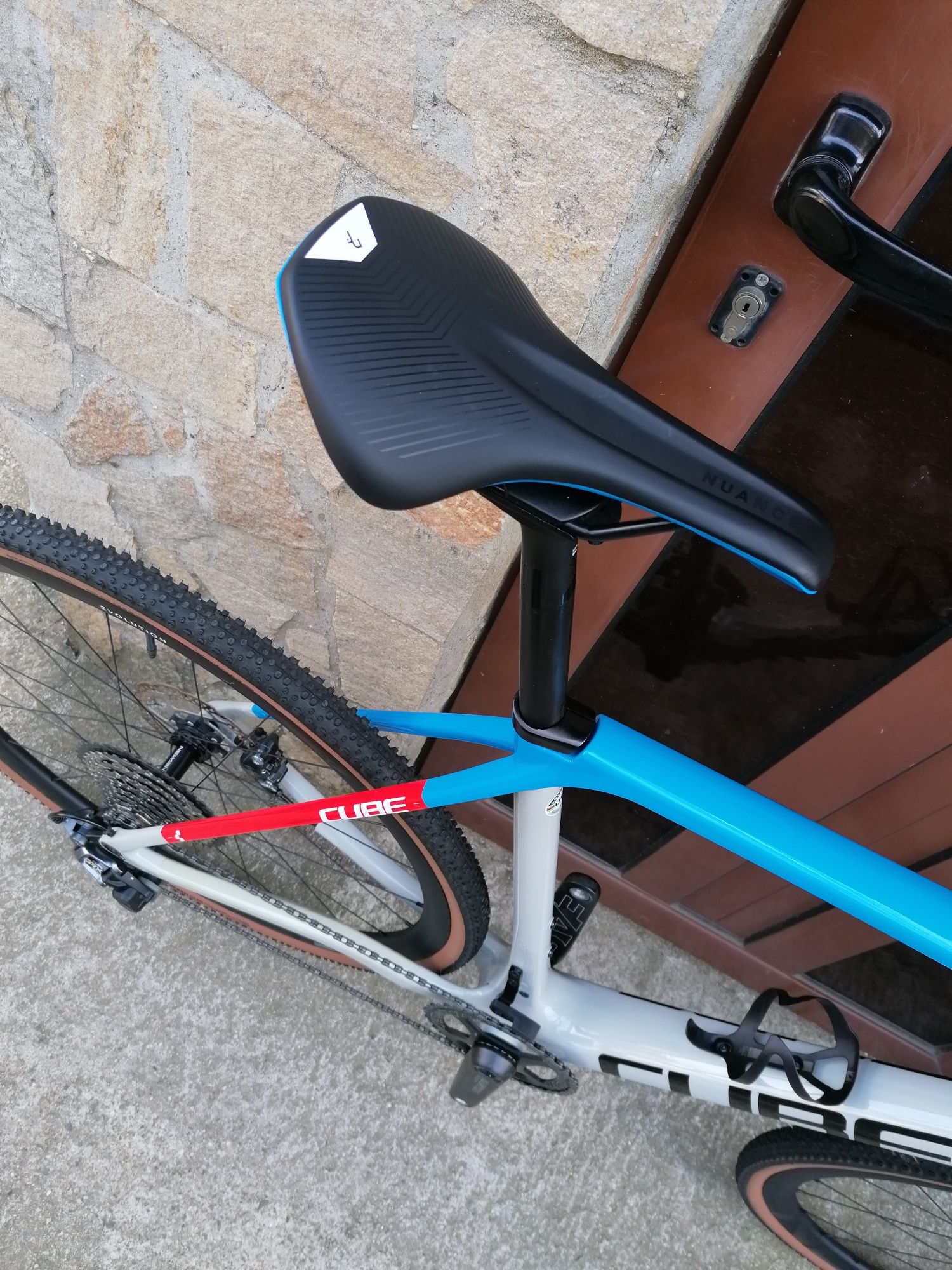 CUBE Гравел карбон, Shimano GRX 1*11, като нов!КАПАРИРАН!