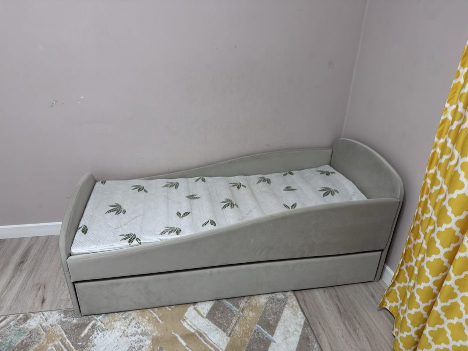Продам детский кровать