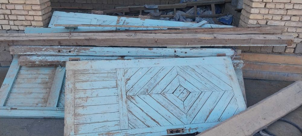 Eski darvoza sotiladi