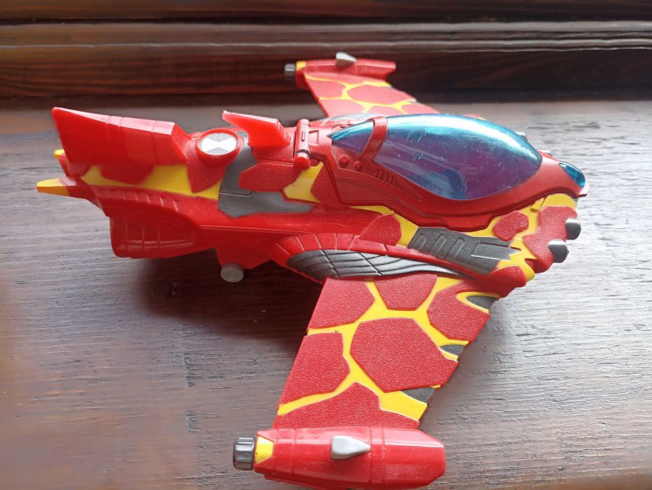 BEN 10/Бен Тен Каравана, фигури "Костенурките нинджа" и др.