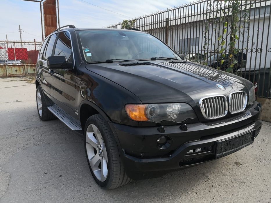 Dezmembrez bmw x5 3.0D facelift e53 2006 /piese bmw x5 facelift e53