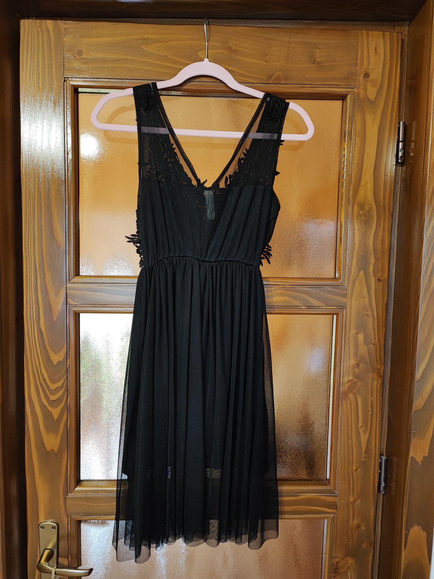 Rochie neagra scurta