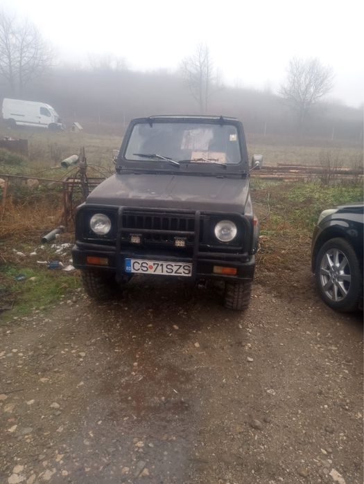 Vând Suzuki ,Samirai