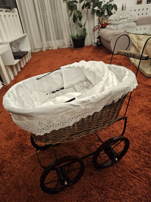 Carucior papusi copii retro vintage de colectie