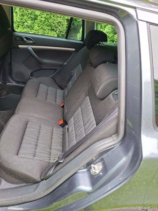 Skoda Octavia 2  1.6.TDI an 2012