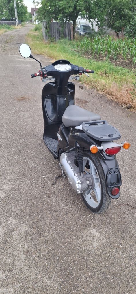 Aprilia scarabeo