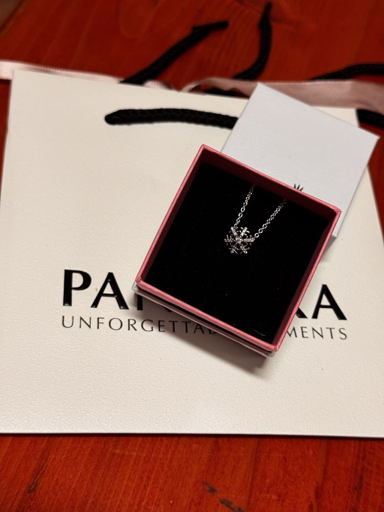 Pandora колие Пандора