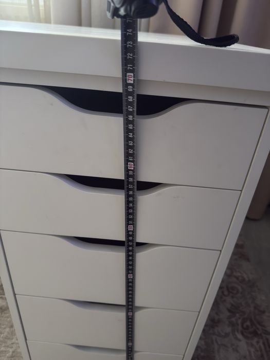 Birou Ikea cu sertare