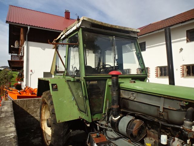 Dezmembrez tractoare Fendt 818,822,824.930