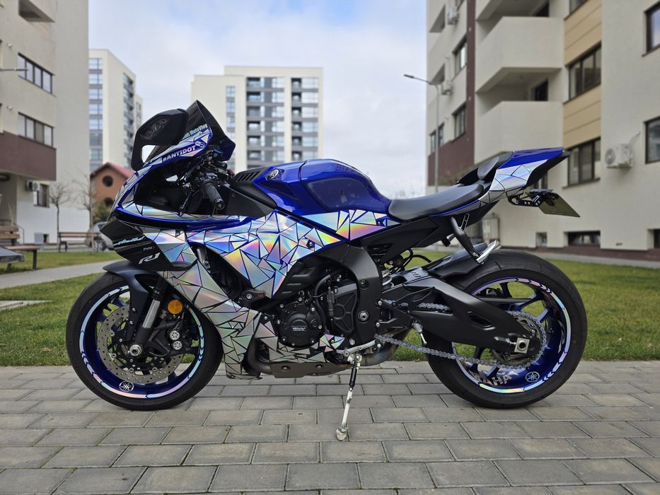 Yamaha YZF R1 2023
