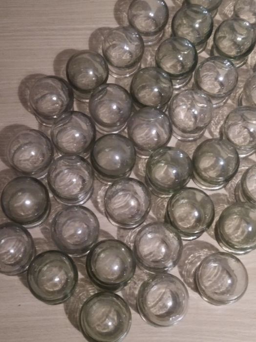 Продаю стеклянные, медицинские банки