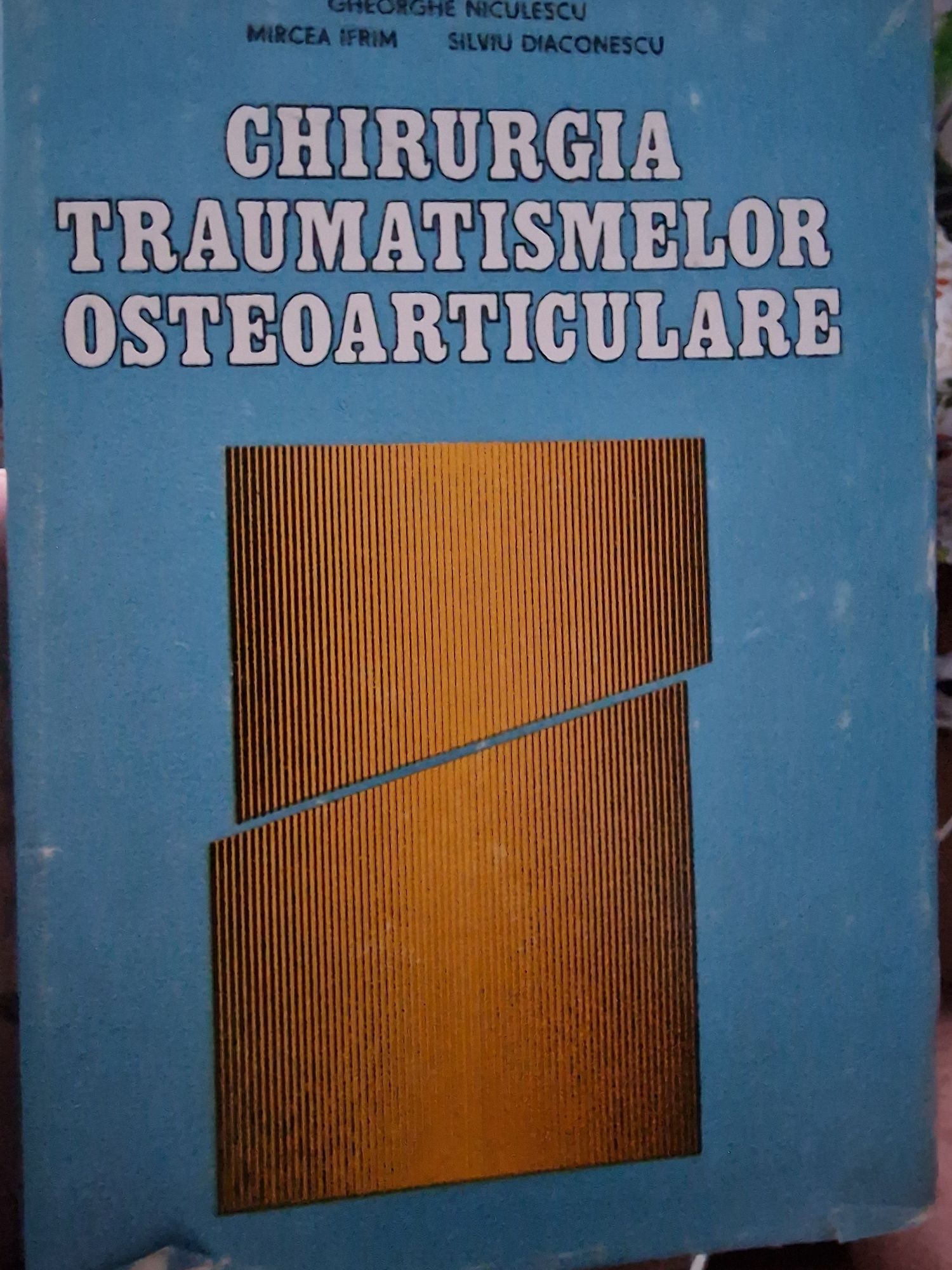 Carti medicina vechi anii 1980