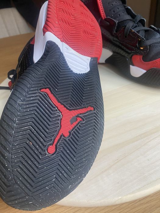 Adidasi Nike Jordan nr.42