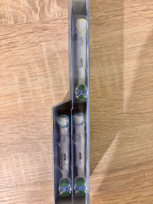 Set 6 capete periuta Oral B