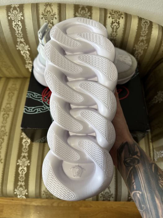 adidasi sneakers versace chain reaction triple white