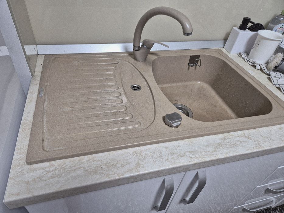 Chiuveta ALVEUS din granit.