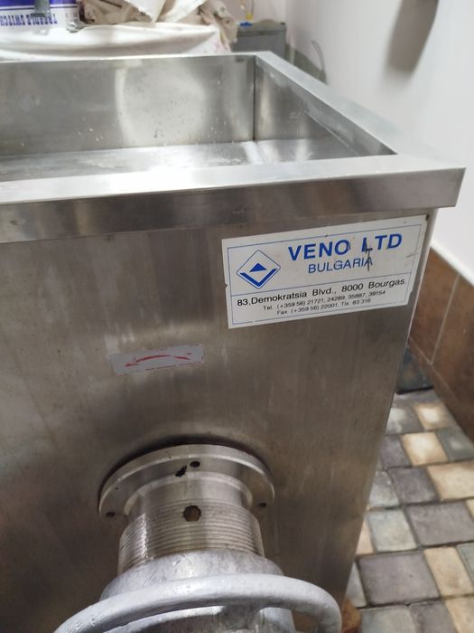 Колбасное оборудование Мясорубка промышленная 114 ствол