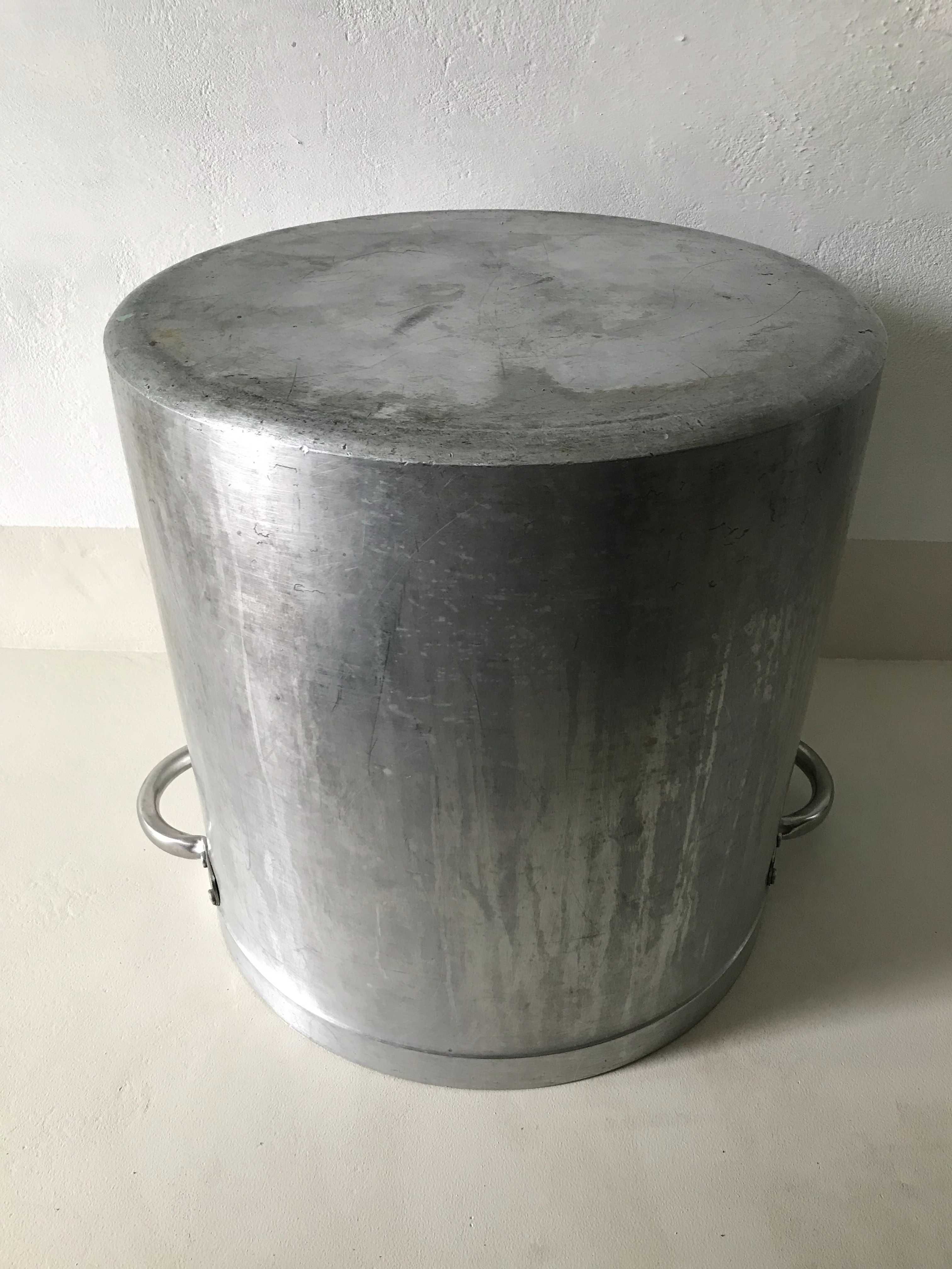 Cazan (oala) din Aluminiu - 22,5 L. Capac.