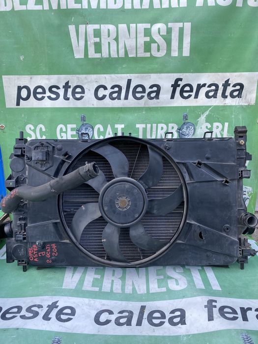 Electroventilator radiatoare Opel Astra J 2.0 cdti 2011