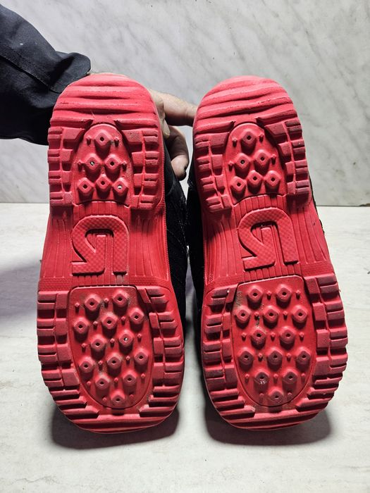 Boots 107 buti placa snowboard Burton Boa  mărimea  39-40 ( 25  cm) .