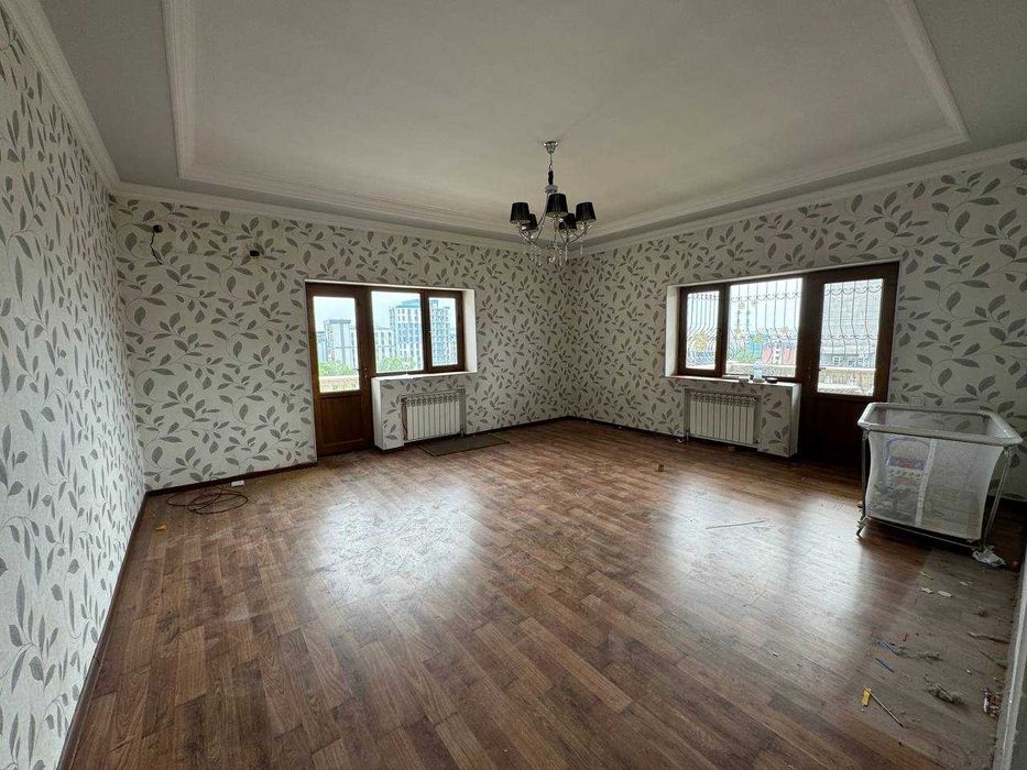 Продаётся 2-комнатная квартира в ЖК Авангард 89м2: Абдулла Каххара