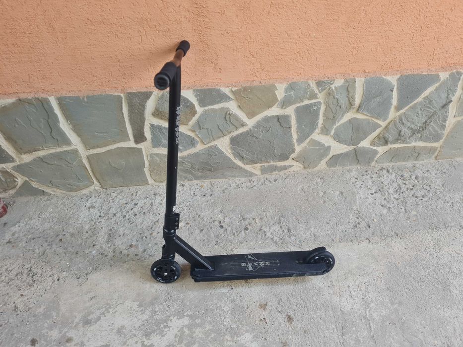 Trotineta Slamm Classic Black