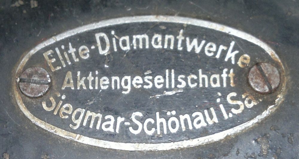 Продавам немска плетачна машина Diamant(Машина за плетене Диамант)