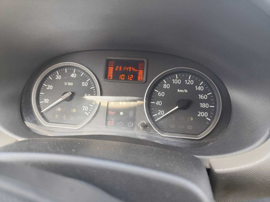 Vând Dacia Sandero 1,2MPI benzină